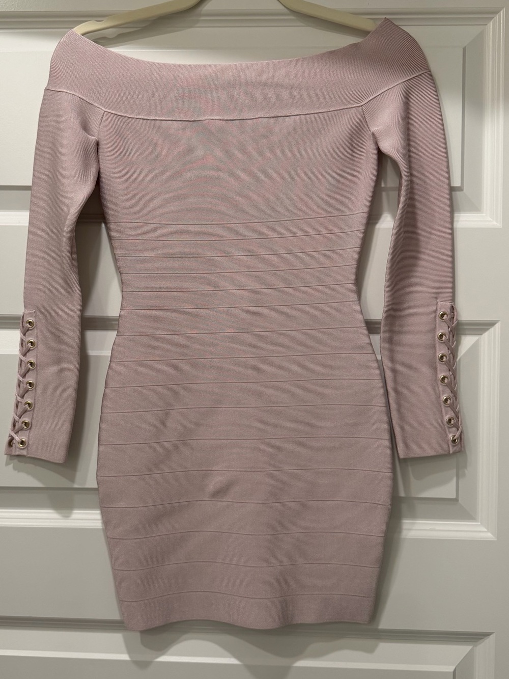 Marciano for Guess mauve off shoulder bandage dress S